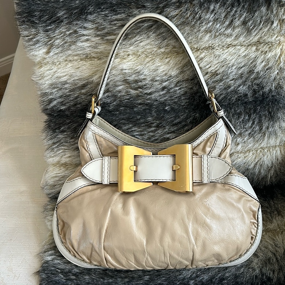 Elegant Tan and Cream Women's Bag